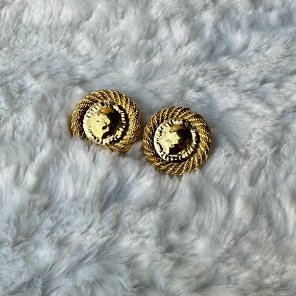 🍋2 for $10 🍋 J. Crew Ancient Roman Coin Rope Trimmed Round Goldtone Earrings - Picture 3 of 6